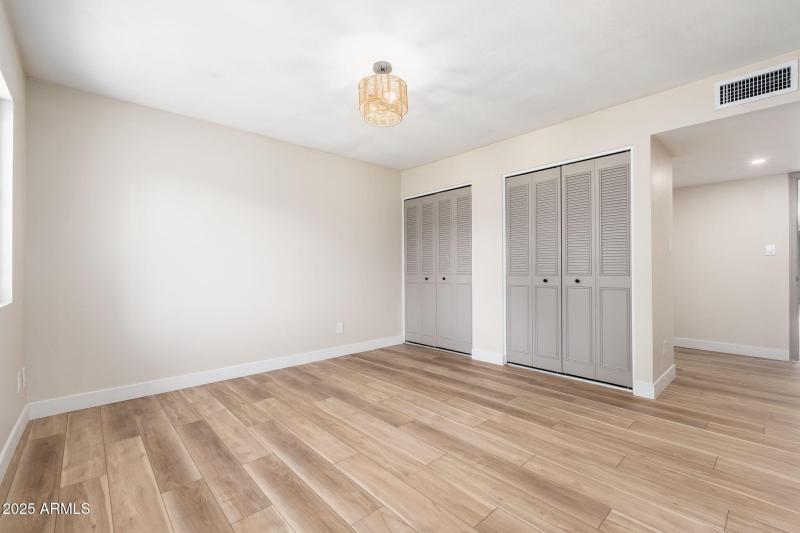 8120 N 32nd Ave - 20