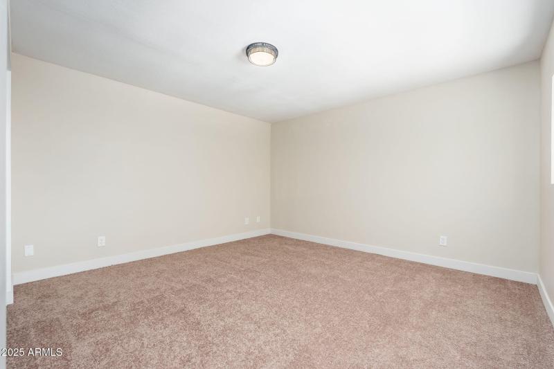 8120 N 32nd Ave - 22