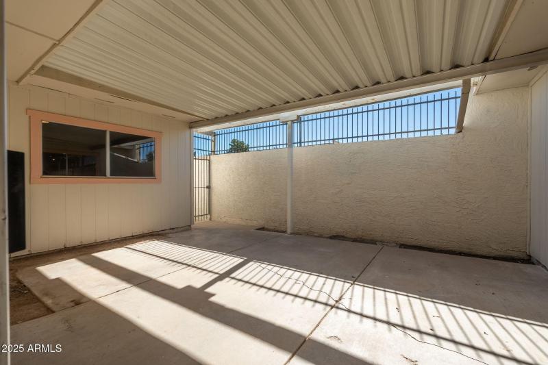 8120 N 32nd Ave - 27