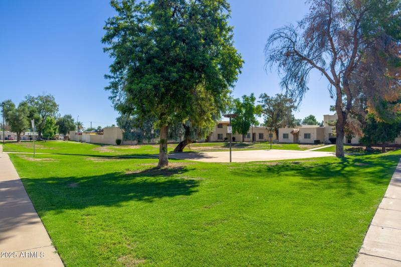 Nothern Manor II - 16