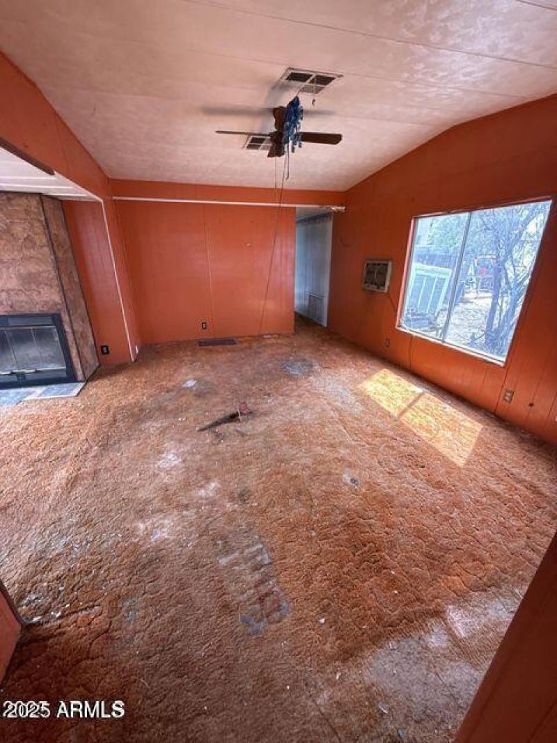 Living area 2