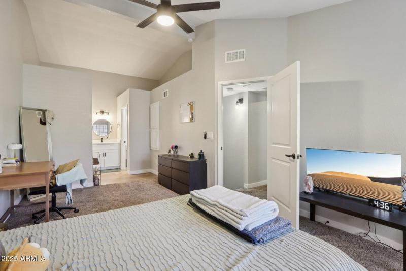 26-web-or-mls-N Alma School Rd-S1710-026