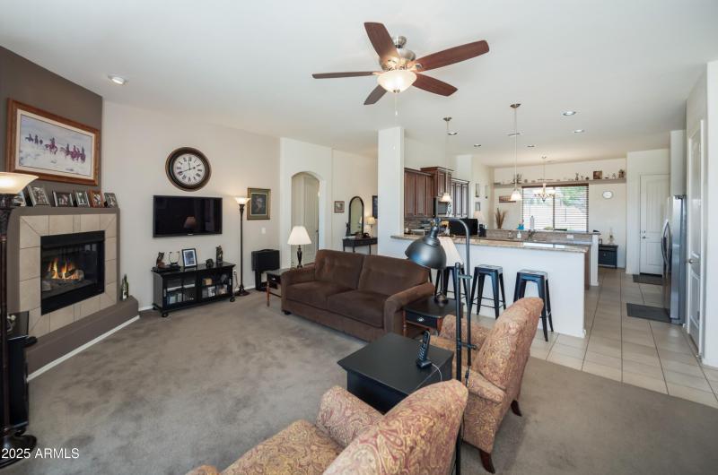 005_Living Room