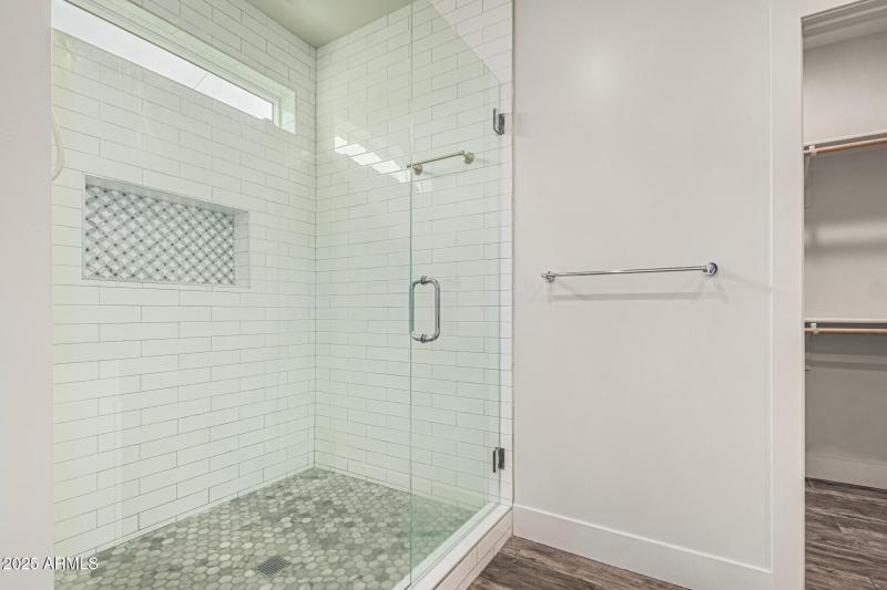 Primary Walk-in-shower