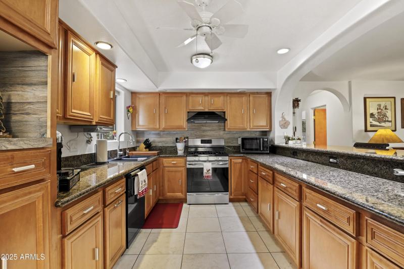 KITCHEN