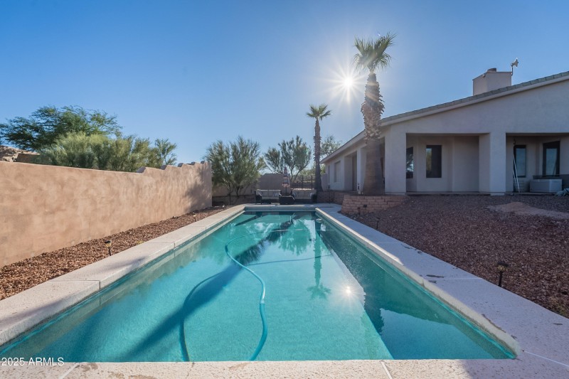 40 x 14 Lap Pool