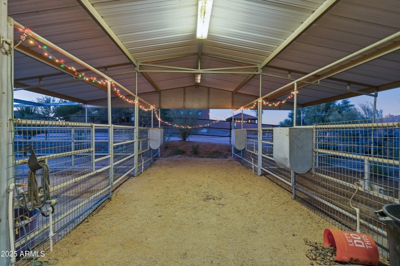 Barn