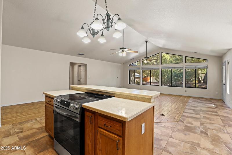 Kitchen (3)