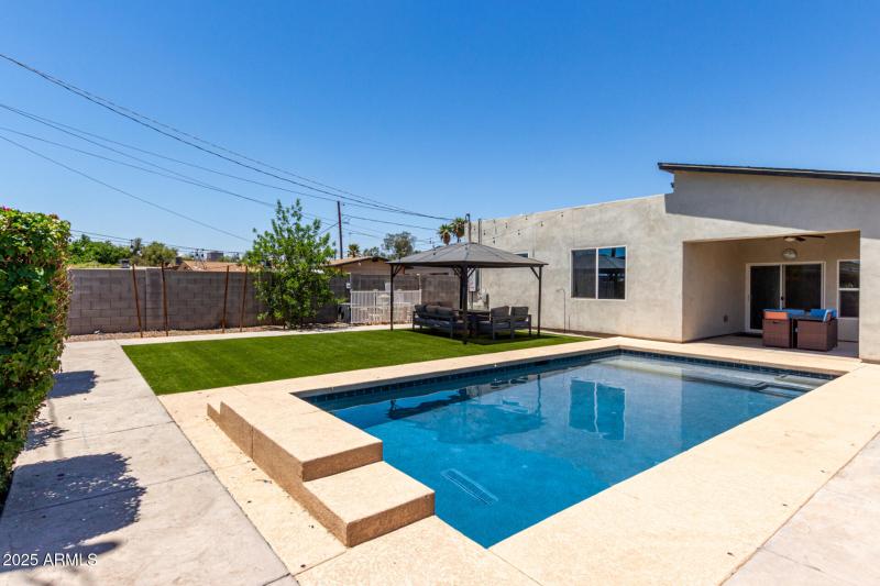 Backyard Oasis