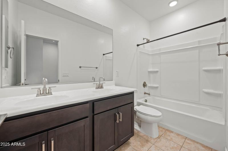 10519 W Atlantis Way Tolleson AZ 85353-1
