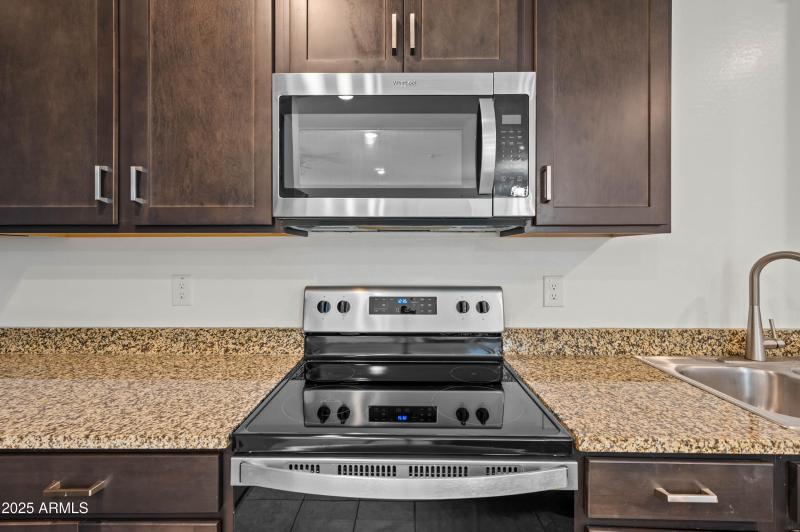 10519 W Atlantis Way Tolleson AZ 85353-2