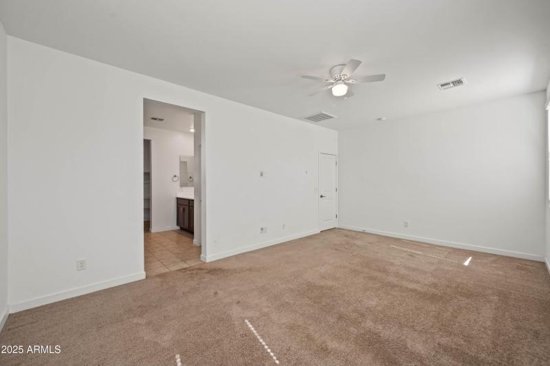 10519 W Atlantis Way Tolleson AZ 85353-3