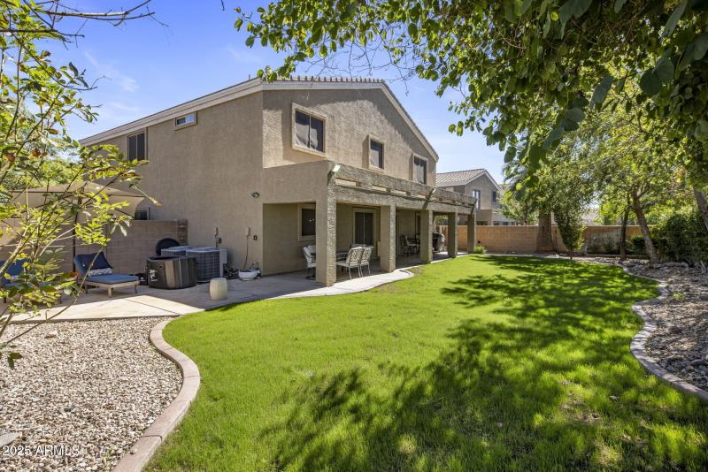 1-web-or-mls-D46A5538