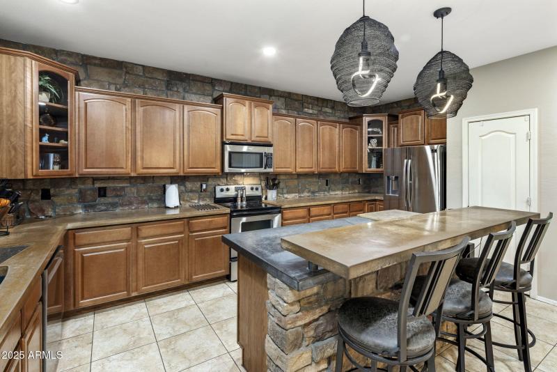 8-web-or-mls-D46A5340