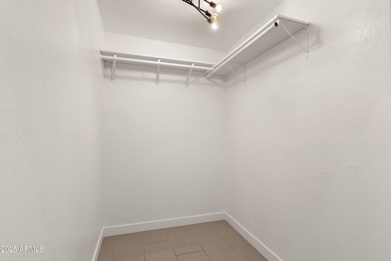 Walk-in Closet
