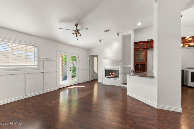 Great Room with Fireplace