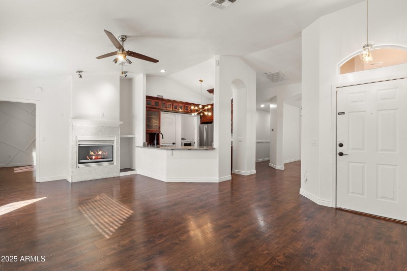 Great Room with Fireplace