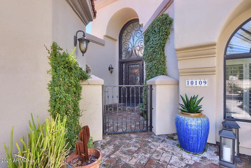 Charming Brick Entry