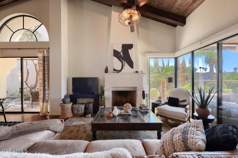 Lots of Light, Water Views