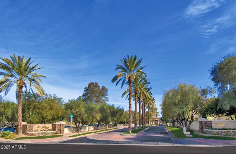 Entrance to The Island