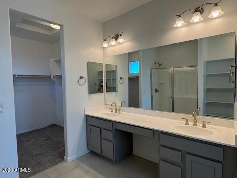 Prmary bath 61