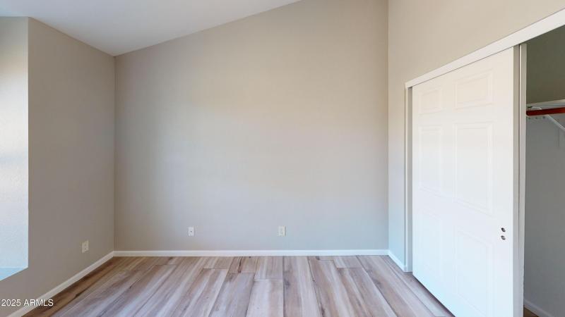 9050-E-Gray-Rd-Bedroom 4