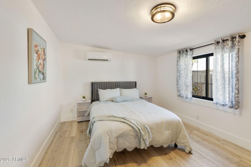 3rd Bedroom w/ Mini Split