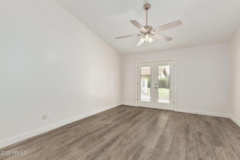 19 Ashbrook