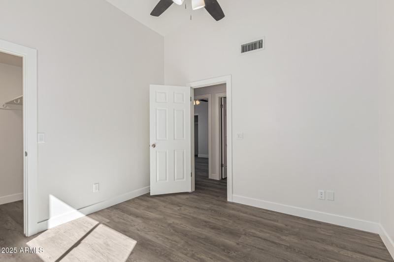 31 Ashbrook