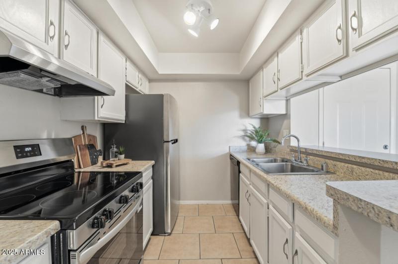 540 N May St #3116-15