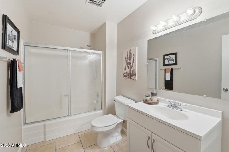 540 N May St #3116-28