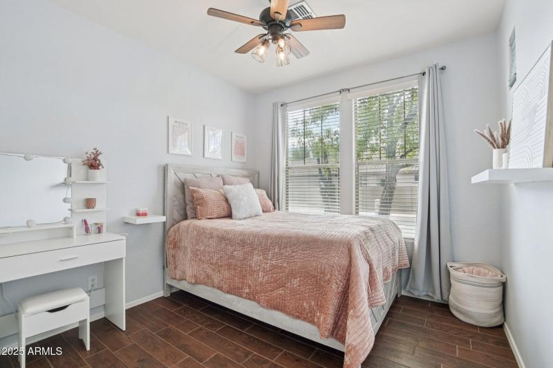 1-web-or-mls-W Stoneman Dr-S0407-014