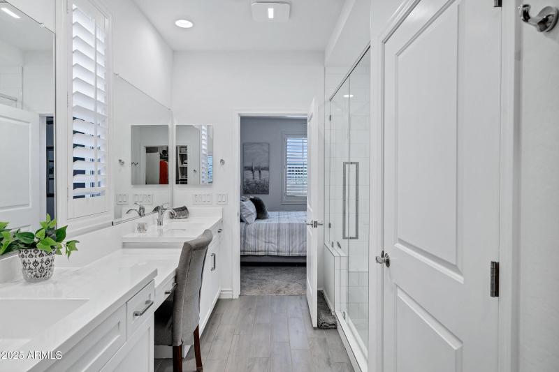 Double Vanity