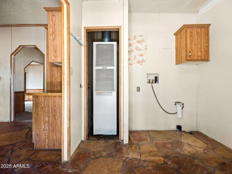 18-web-or-mls-3328 Crimson Rd-109