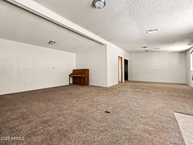 31-web-or-mls-3328 Crimson Rd-128