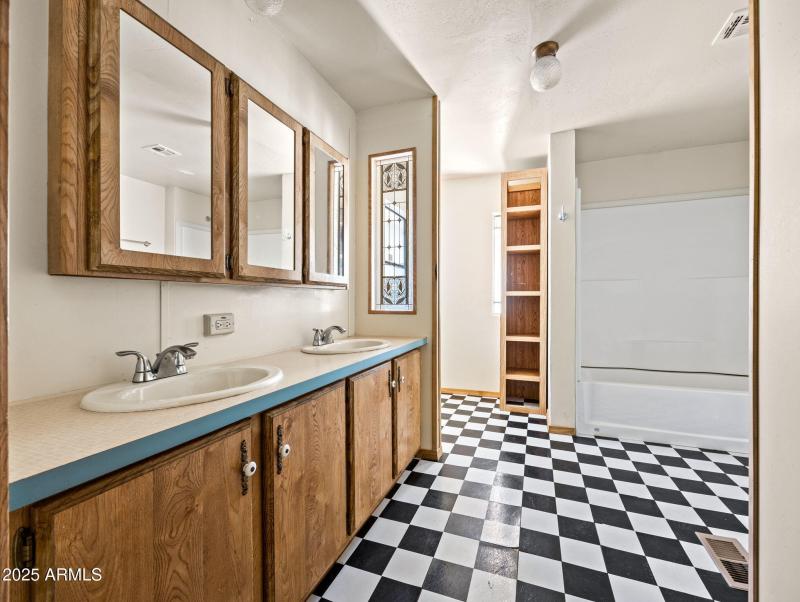 43-web-or-mls-3328 Crimson Rd-122