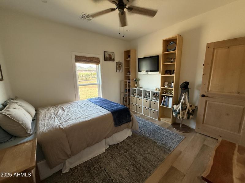 17 bedroom 2
