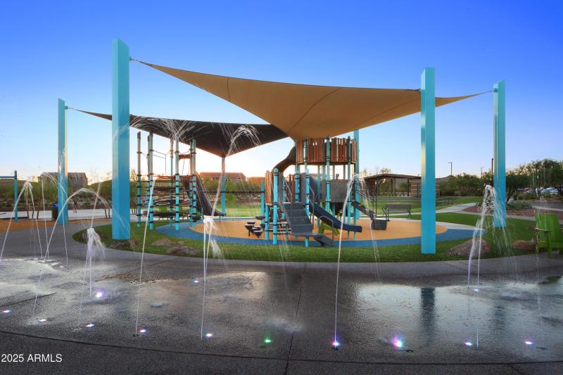 Sky Crossing Splash Pad