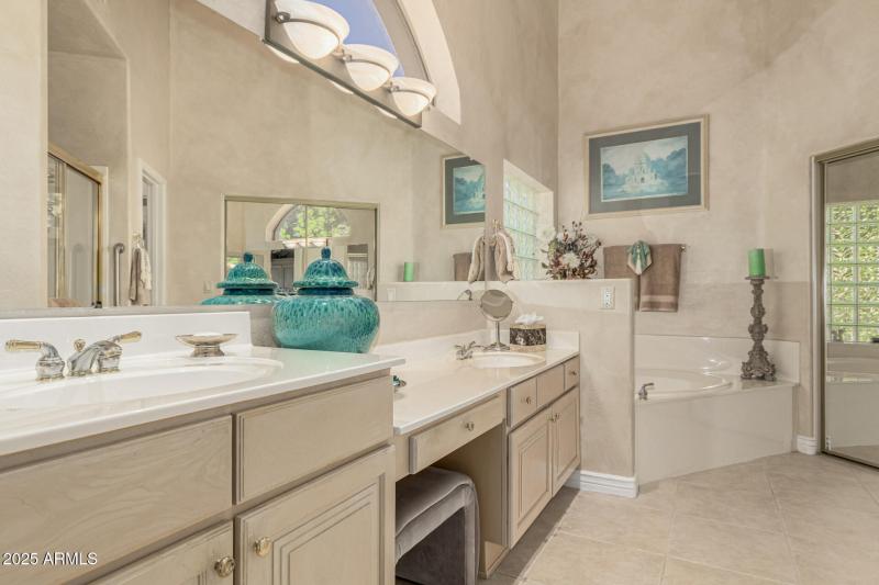 22 - Trailridge 6928