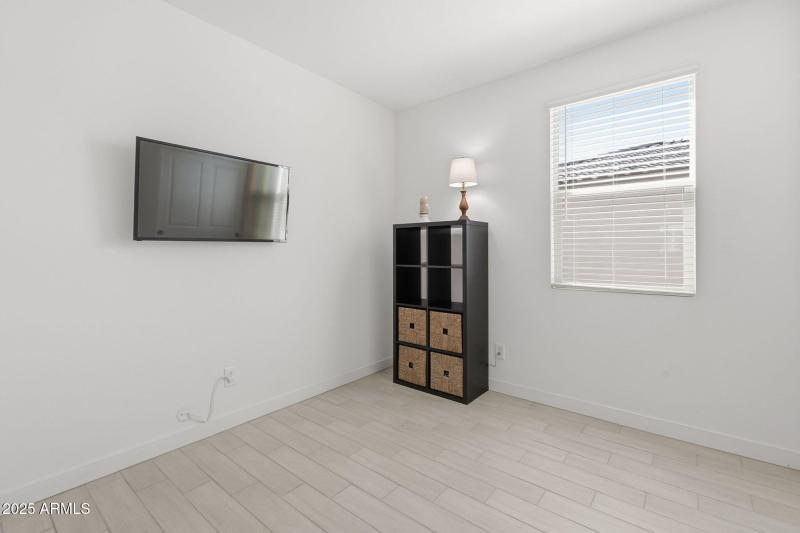 Guest Bedroom1