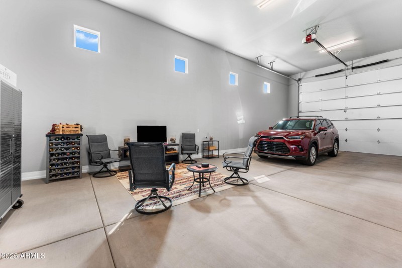 RV Garage