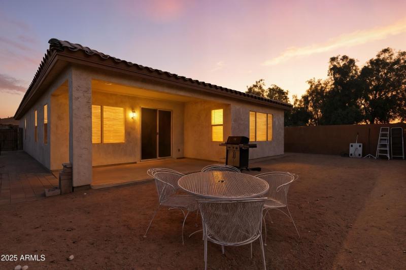 32_dsc04534_twilight_8ab60535-c739-4a6f-