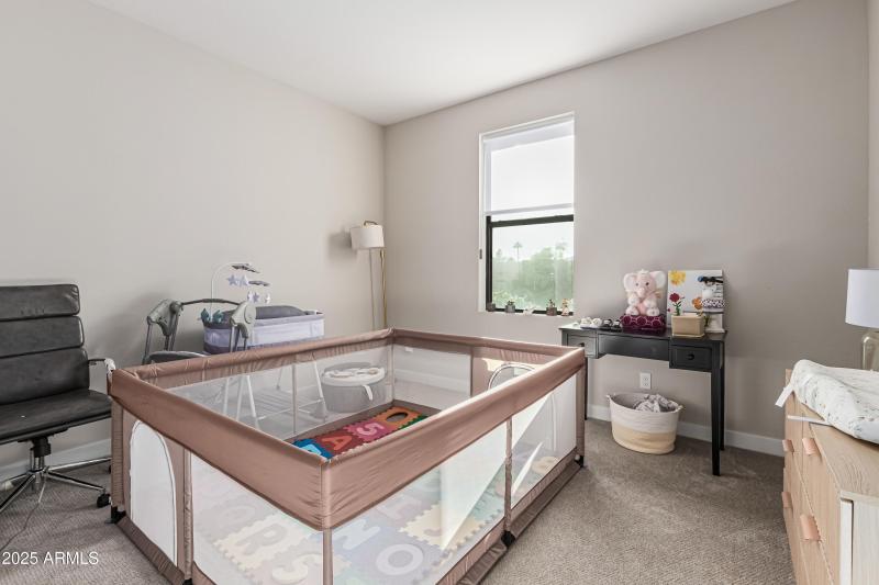 Room2