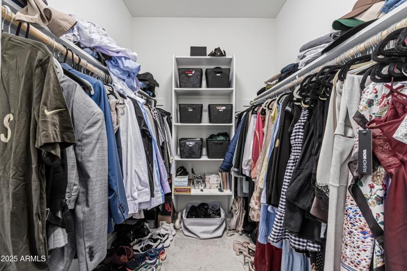 Walk-in Closet