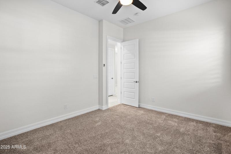 26330 N 98th Ln-29