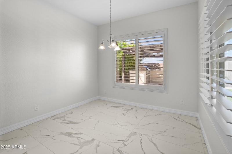 26330 N 98th Ln-61