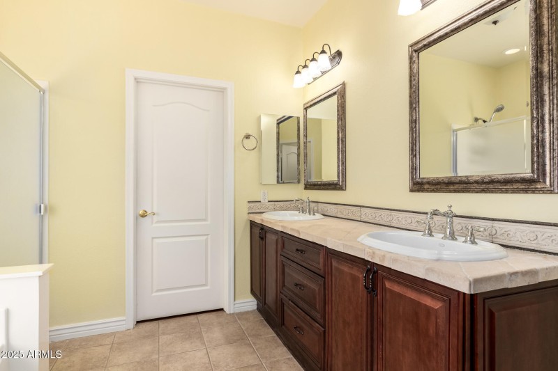 3544 E LEXINGTON CT, Gilbert, AZ 85234