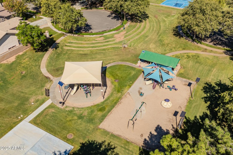 39 - Lexington Drone