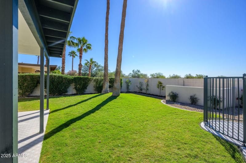 27-web-or-mls-BellaVista-33