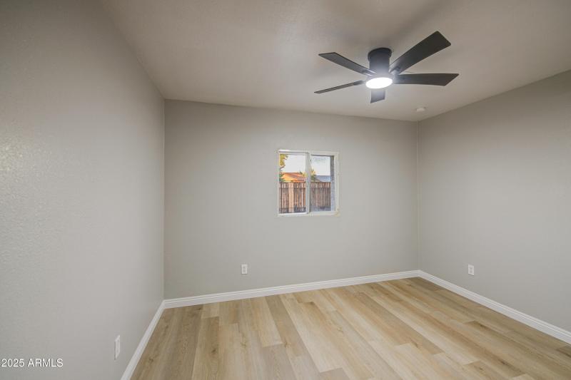 Bedroom 2-pic 1